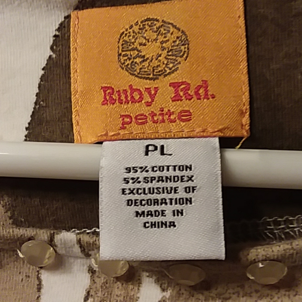 Shirt - Picture 2 of 3
